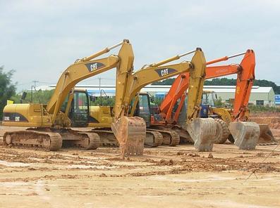 东莞横沥挖掘机培训专业培训机构在哪里?