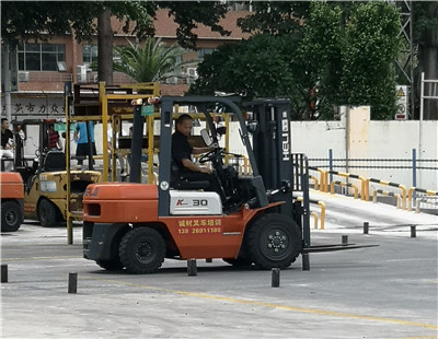 东莞道滘叉车培训学校，叉车证培训及考试周期是多久？