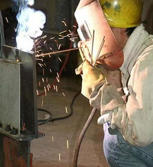 东莞石排焊工一般需要多少钱？培训学多长时间?